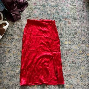 H and m red skirt